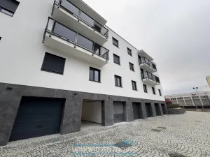 Pronájem bytu 2+kk, Znojmo, Sládkova, 61 m2