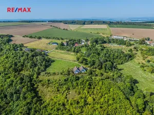 Prodej rodinného domu, Vinařice, 191 m2