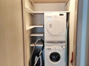 Pronájem bytu 4+1, Praha - Kobylisy, Služská, 86 m2