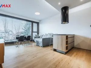 Pronájem bytu 2+kk, Praha - Libeň, U Vlachovky, 53 m2