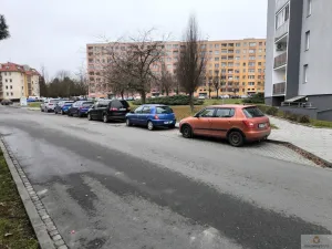 Pronájem bytu 2+kk, Olomouc - Neředín, gen. Píky, 37 m2