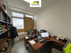 Pronájem skladu, Praha - Hostivař, Průmyslová, 660 m2