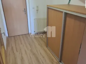 Pronájem bytu 1+kk, Jesenice, Příčná II., 33 m2