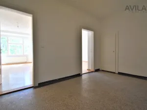 Pronájem bytu 3+kk, Praha - Smíchov, U Nikolajky, 84 m2