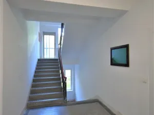 Pronájem bytu 3+kk, Praha - Smíchov, U Nikolajky, 84 m2