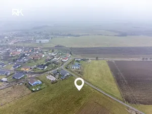 Prodej pozemku pro bydlení, Uhersko, 944 m2