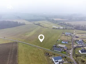 Prodej pozemku pro bydlení, Uhersko, 944 m2