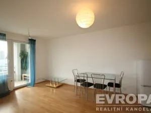 Pronájem bytu 2+kk, Praha - Hloubětín, Nademlejnská, 54 m2