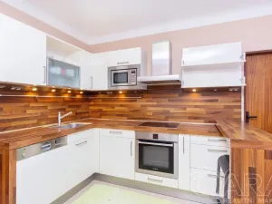 Pronájem rodinného domu, Opařany, 147 m2