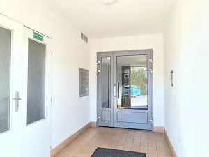 Pronájem bytu 3+kk, Praha - Podolí, Pod Pekařkou, 71 m2