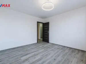 Pronájem bytu 3+1, Praha - Střížkov, Habartická, 61 m2