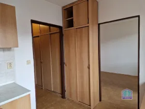 Prodej bytu 1+1, Stříbro, Na Vyhlídce, 33 m2