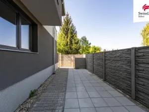 Prodej bytu 2+kk, Břežany II, 41 m2