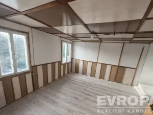 Prodej chaty, Svinařov, okres kladno, 16 m2