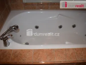 Pronájem bytu 4+1, Teplice - Trnovany, Krušnohorská, 78 m2