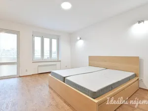Pronájem bytu 3+kk, Brno, Křídlovická, 65 m2