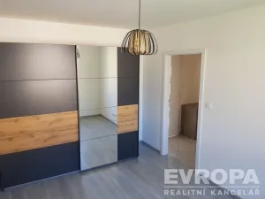 Pronájem bytu 2+kk, Hrádek nad Nisou, 1. máje, 55 m2