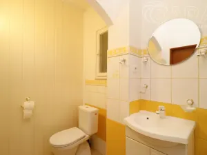 Pronájem bytu 1+1, Praha - Kobylisy, Davídkova, 45 m2