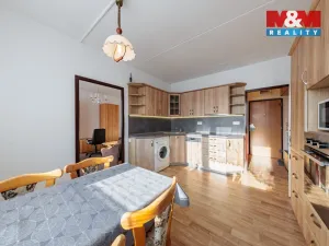 Pronájem bytu 1+1, Karlovy Vary, Konečná, 37 m2