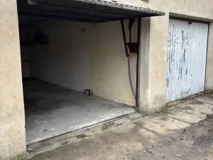 Pronájem garáže, Praha, V Trníčku, 20 m2