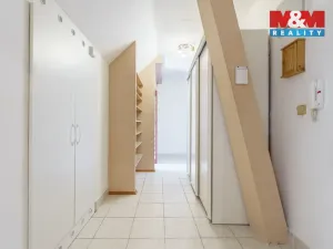 Prodej bytu 3+1, Cheb, Cechovní, 130 m2