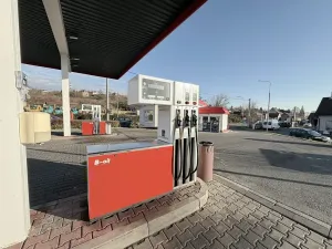 Prodej komerční nemovitosti, Kly, 781 m2