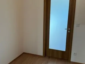 Pronájem bytu 1+kk, Liberec, Tovární, 40 m2