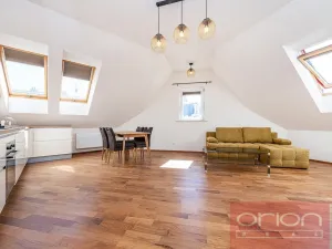 Pronájem bytu 3+kk, Praha - Žižkov, Kubelíkova, 101 m2