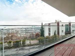 Pronájem bytu 3+kk, Praha - Smíchov, Pod Děvínem, 107 m2