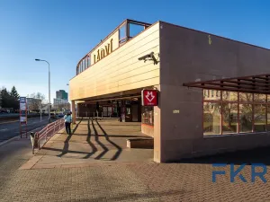 Prodej bytu 3+1, Praha - Libeň, Na Slovance, 77 m2