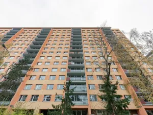 Pronájem bytu 2+kk, Praha - Kobylisy, Rajmonova, 66 m2