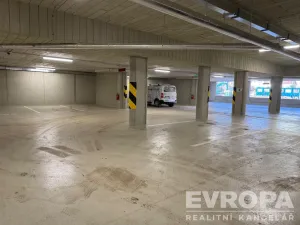 Pronájem garáže, Liberec, 16 m2