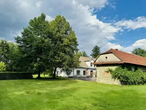 Prodej rodinného domu, Střítež, 425 m2