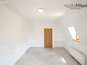 Pronájem bytu 2+1, Liberec, Pražská, 68 m2