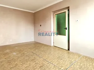 Prodej bytu 3+1, Ševětín, Zahradní, 68 m2