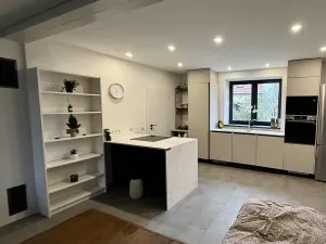 Pronájem bytu 2+kk, Praha - Suchdol, K Roztokům, 68 m2