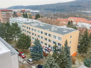 Prodej bytu 3+1, Komárov, Mládežnická, 65 m2