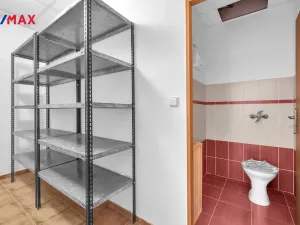 Pronájem kanceláře, Hradec Králové - Slezské Předměstí, Sládkova, 170 m2