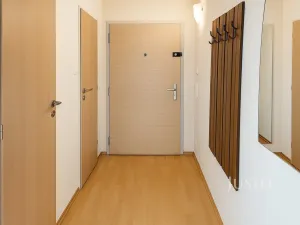 Pronájem bytu 1+kk, Ústí nad Labem, Vinařská, 31 m2