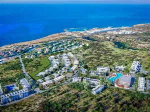 Prodej bytu 1+1, Agios Amvrosios Keryneias, Kypr, 47 m2