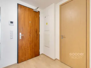 Pronájem bytu 2+kk, Praha - Holešovice, Sanderova, 54 m2