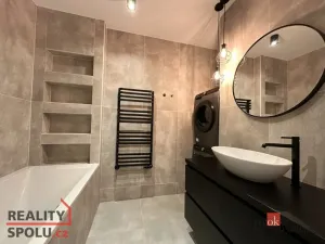 Pronájem bytu 3+kk, Ostrava - Zábřeh, Strelkovova, 86 m2