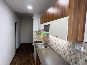 Prodej bytu 3+1, Klášterec nad Ohří, Na Vyhlídce, 70 m2