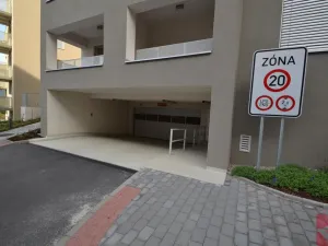 Pronájem bytu 2+kk, Praha - Modřany, Kolmanova, 56 m2