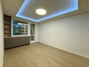 Pronájem bytu 2+kk, Praha - Košíře, Dubrovnická, 46 m2