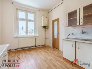 Pronájem bytu 2+1, Karlovy Vary - Rybáře, Lad. Koubka, 54 m2