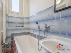 Pronájem bytu 2+1, Karlovy Vary - Rybáře, Lad. Koubka, 54 m2