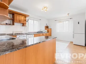 Prodej rodinného domu, Ústí nad Labem - Hostovice, Hostovická, 300 m2