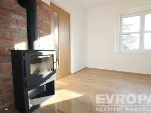 Pronájem rodinného domu, Praha - Žižkov, Hraniční, 120 m2