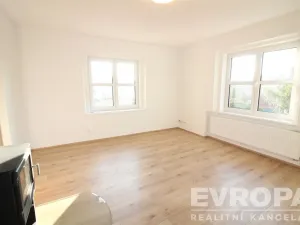 Pronájem rodinného domu, Praha - Žižkov, Hraniční, 120 m2